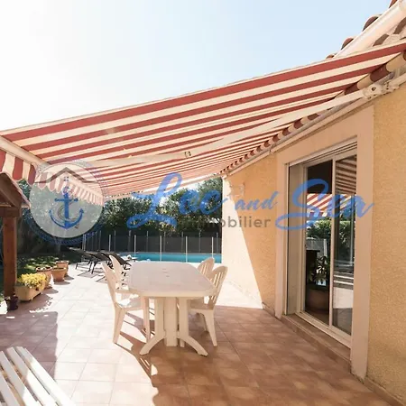 Maison Flamants Roses Avec Piscine Casa de Férias
